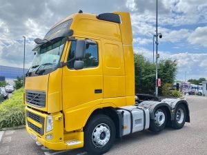 Mozcom Cars Volvo FH13 Yellow 460 01